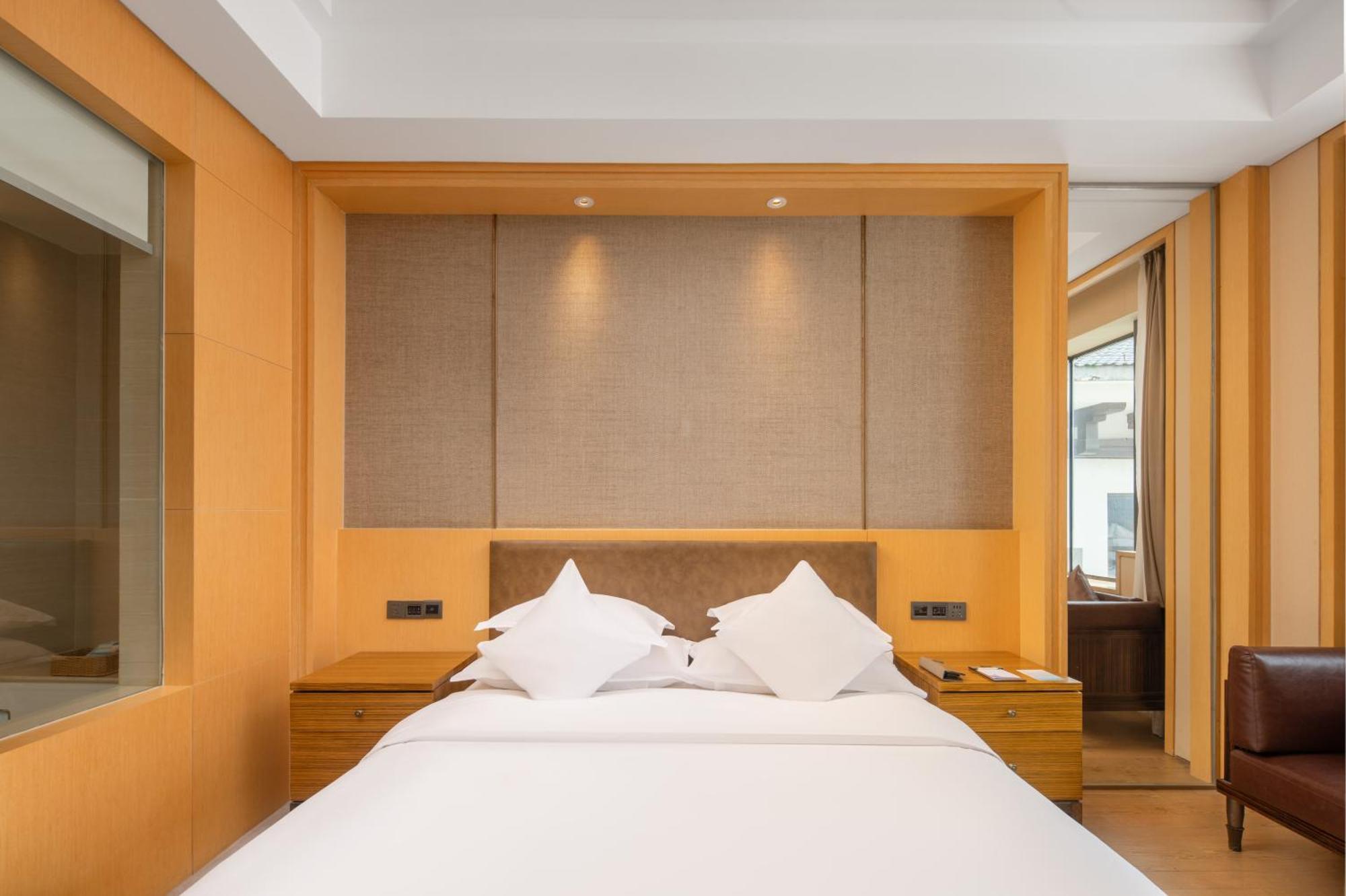 Gloria Resorts Jingdezhen Xishan Lake Номер фото